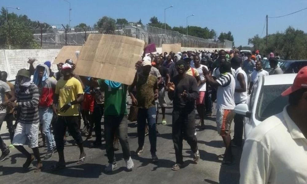 Κατάληψη εδάφους από Αφρικανούς στη Μόρια! - Yγειονομική-''βόμβα'' σε εξέλιξη - Δείτε βίντεο